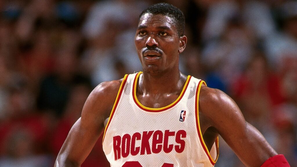 Hakeem Olajuwon Biography